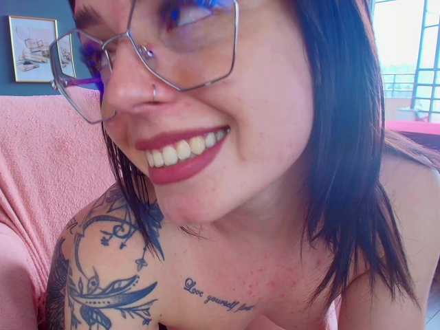 perfect-moans's BongaCams show and profile