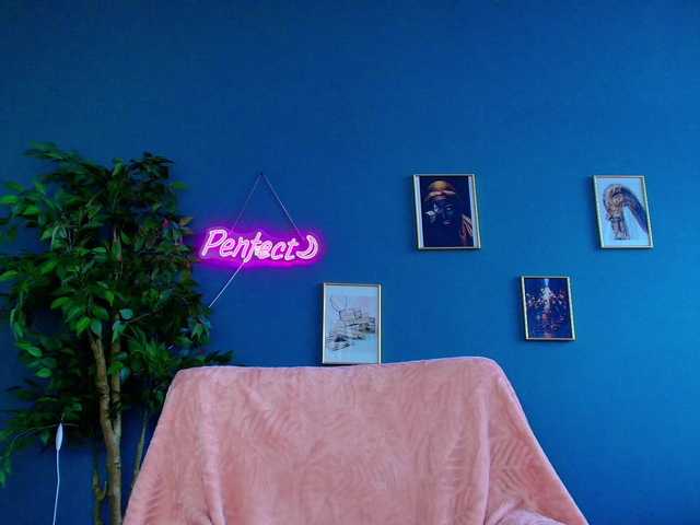 perfect-moans's BongaCams show and profile