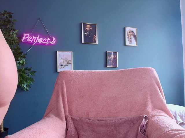 perfect-moans's BongaCams show and profile