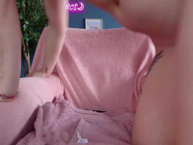 perfect-moans's BongaCams show and profile