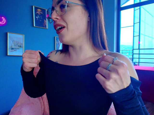 perfect-moans live cam profile