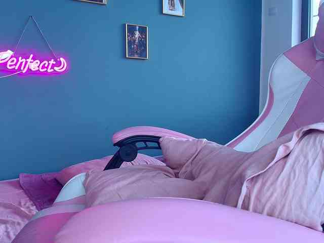 perfect-moans webcam