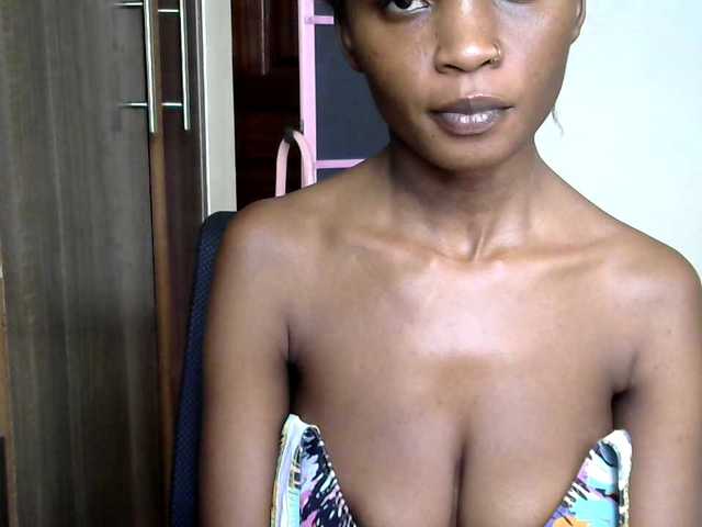 hippyshanice on BongaCams