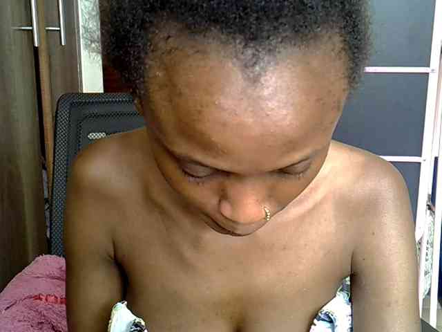 hippyshanice Live Webcam on BongaCams