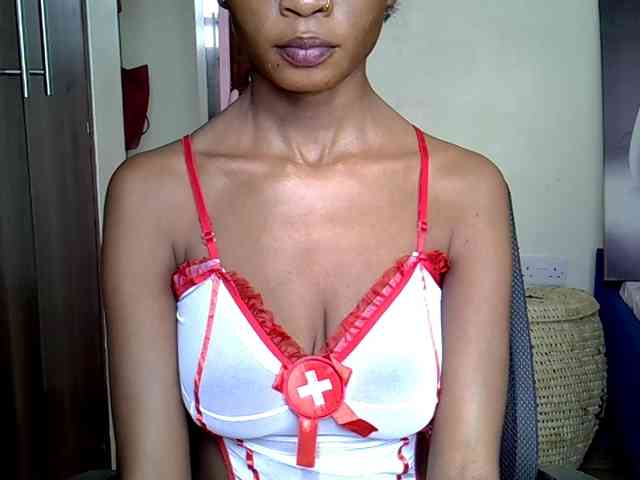 hippyshanice Live Webcam on BongaCams