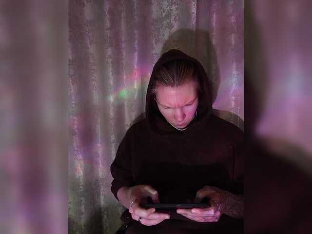 Zhenyya-'s BongaCams show and profile