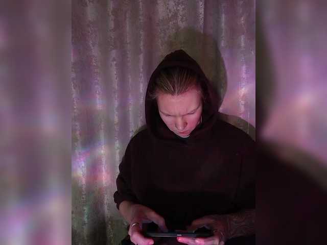 Zhenyya-'s BongaCams show and profile