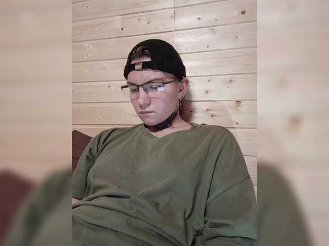 Zhenyya-'s BongaCams show and profile