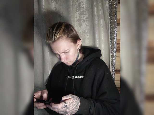 Zhenyya-'s BongaCams show and profile