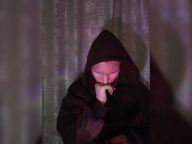 Zhenyya-'s BongaCams show and profile