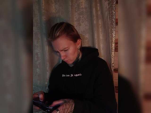 Zhenyya-'s BongaCams show and profile