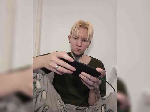 Zhenyya- webcam