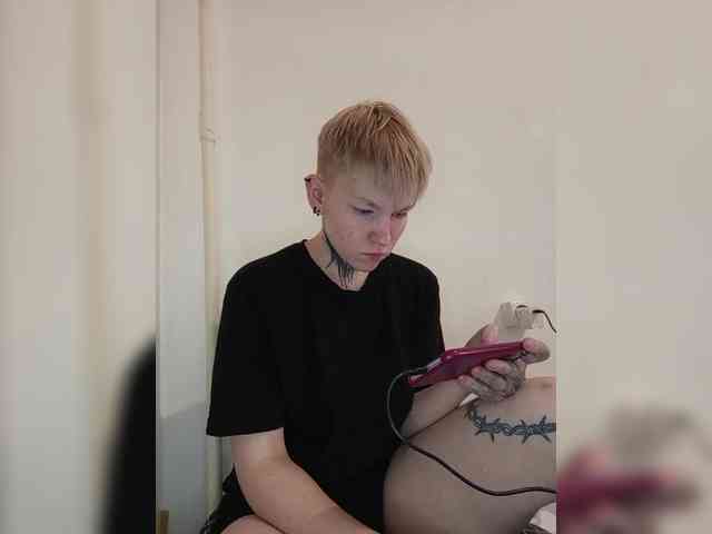 Zhenyya- webcam