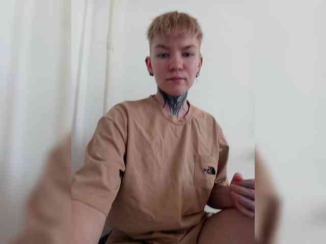 Zhenyya- webcam