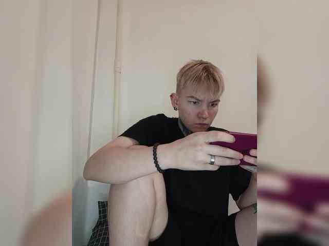 Zhenyya- webcam