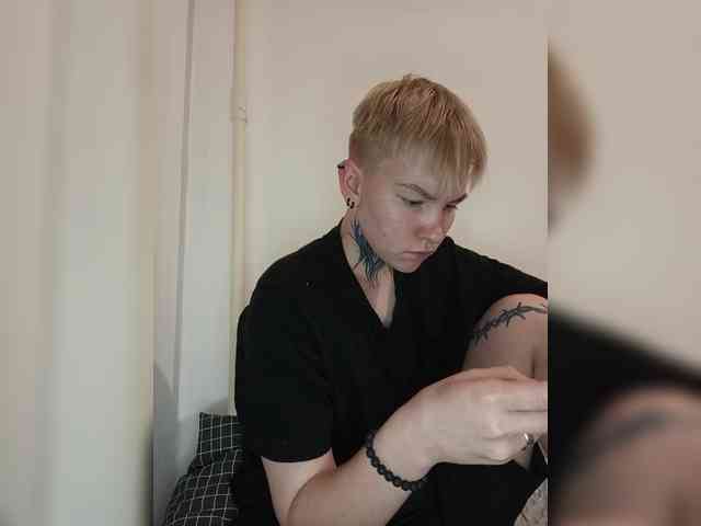 Zhenyya- webcam