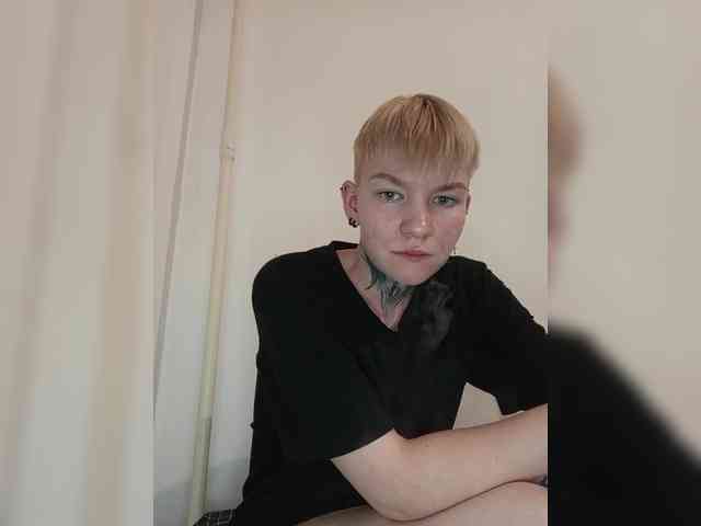 Zhenyya- webcam