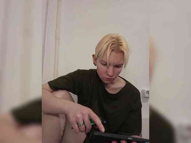 Zhenyya- webcam