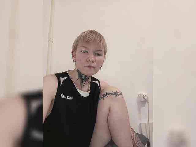 Zhenyya- webcam