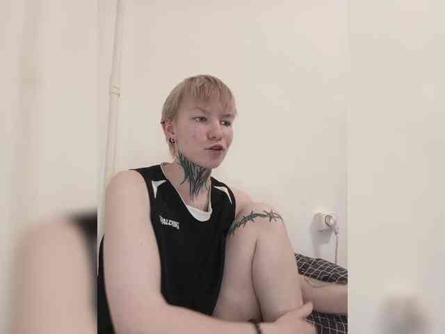 Zhenyya- webcam
