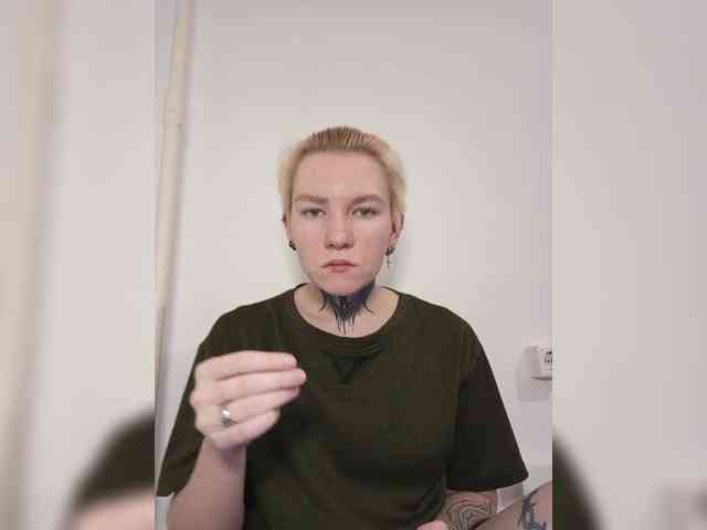 Zhenyya-'s webcam live show