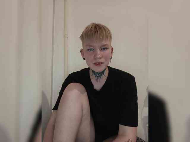 naked webcam Zhenyya-