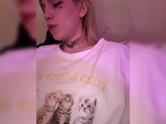 Molly-and-Ewa