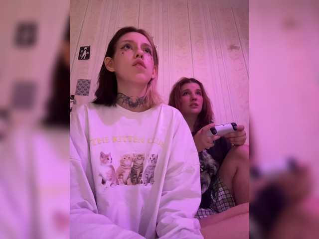 Molly-and-Ewa