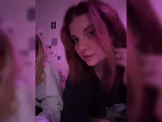 Molly-and-Ewa