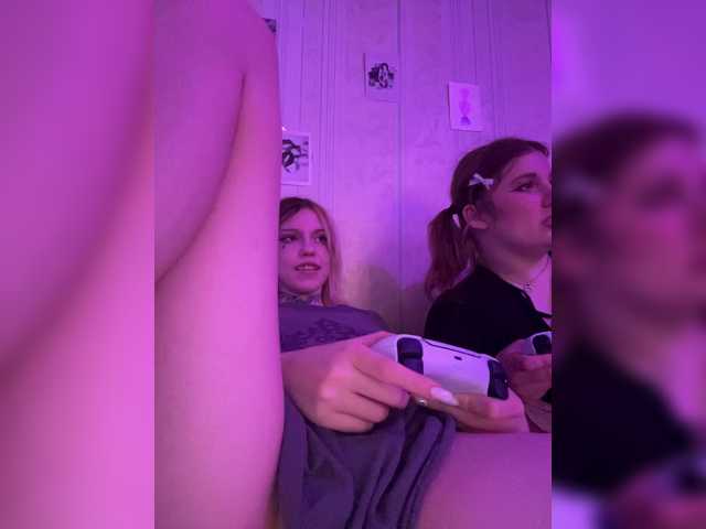 Molly-and-Ewa