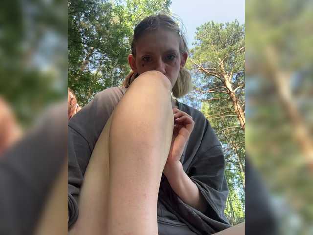 Discover Molly-and-Ewa from BongaCams