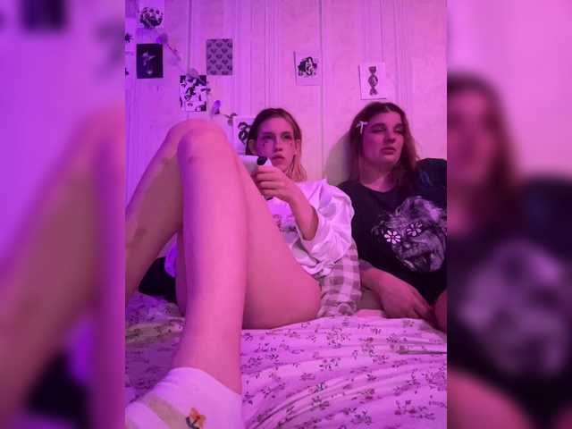 Molly-and-Ewa