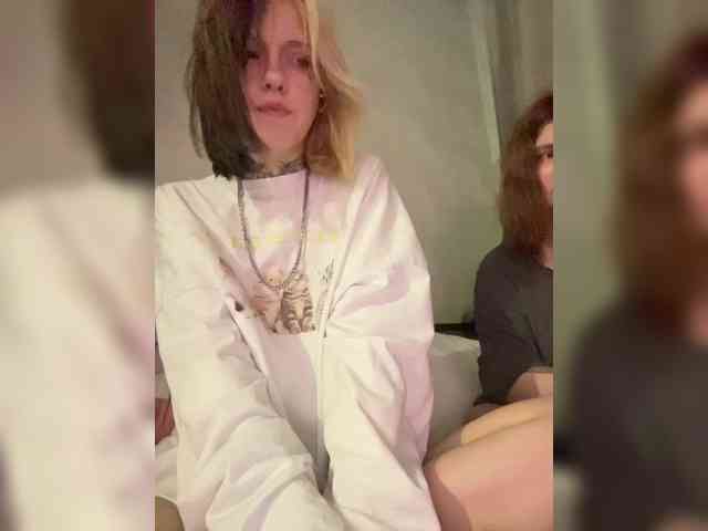 naked video chat Molly-and-Ewa