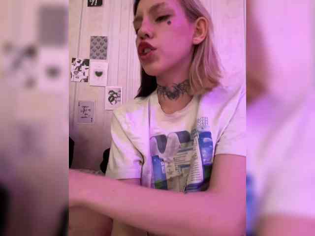 Molly-and-Ewa's Sexcam
