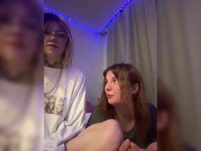 sex chat webcam Molly-and-Ewa