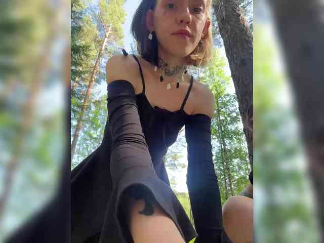 online nude chat Molly-and-Ewa