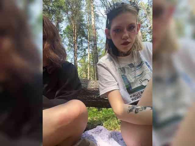 Модель: Molly-and-Ewa