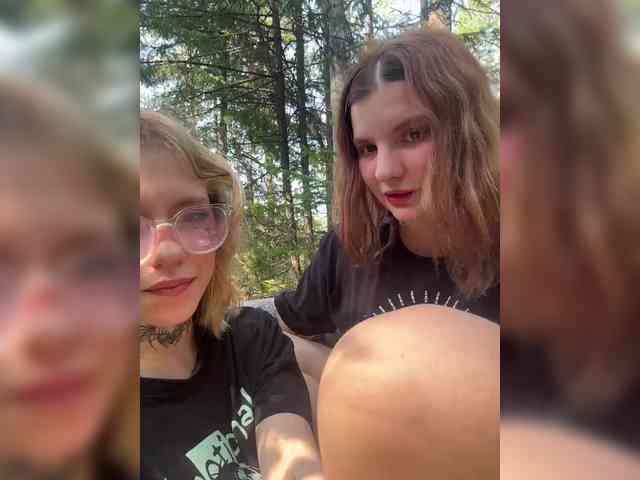 online live sex cam Molly-and-Ewa