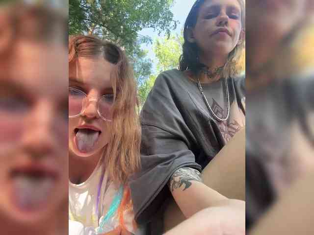 Molly-and-Ewa