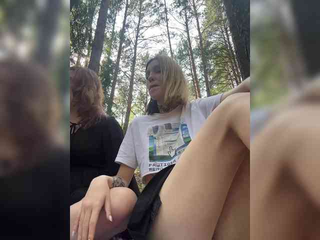 online live sex cam Molly-and-Ewa