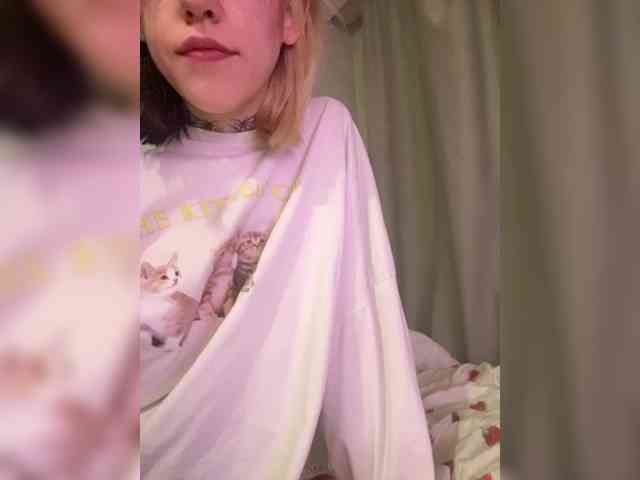 Molly-and-Ewa Live Webcam on BongaCams