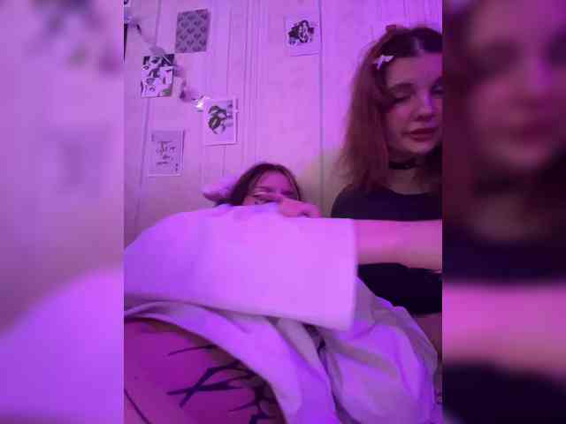 porn webcam live Molly-and-Ewa