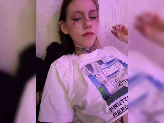 free online cam Molly-and-Ewa