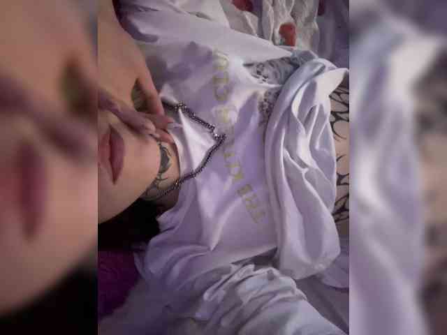 naked video chat Molly-and-Ewa