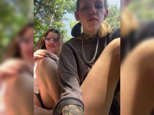 Molly-and-Ewa Live Webcam on BongaCams