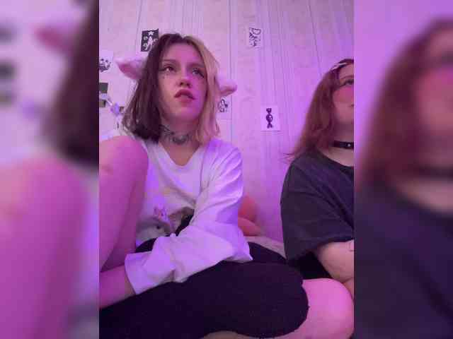 Модель: Molly-and-Ewa