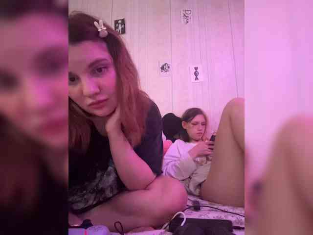 Molly-and-Ewa