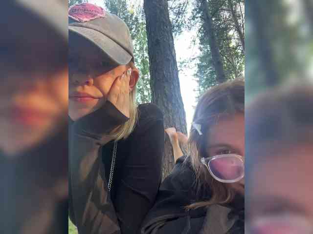 Модель: Molly-and-Ewa