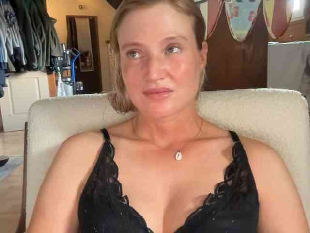 Liliblue1 webcam