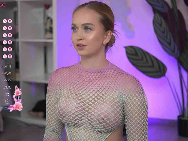ElysaWetxx webcam